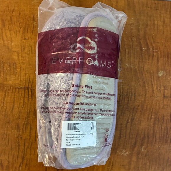 Women's Alpine Shearling Lightweight Slippers, Size 7-8 - Picture 5 of 5